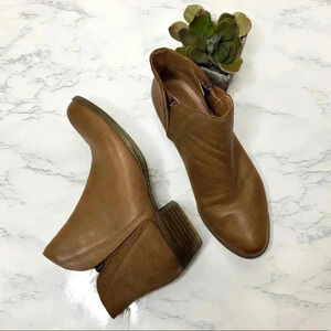 Lucky Brand leather double zip booties, camel